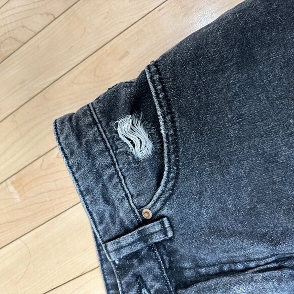 URBAN OUTFITTERS BDG Grey Black Denim Distressed Jean Mini Skirt Size small - Picture 5 of 12